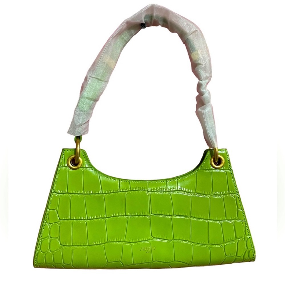 Apede Mod croc 🐊 leather crescent 🌙 purse - Picture 2 of 8